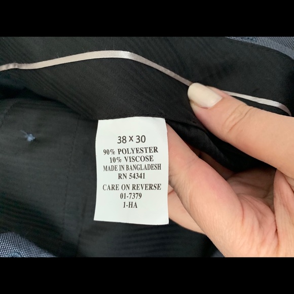 Louis Raphael”Tailored” men dress pants size 38x30 - Picture 8 of 8